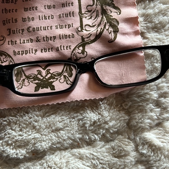 5/$35 Juicy couture prescription frames with original box and dust cloth - Picture 13 of 13